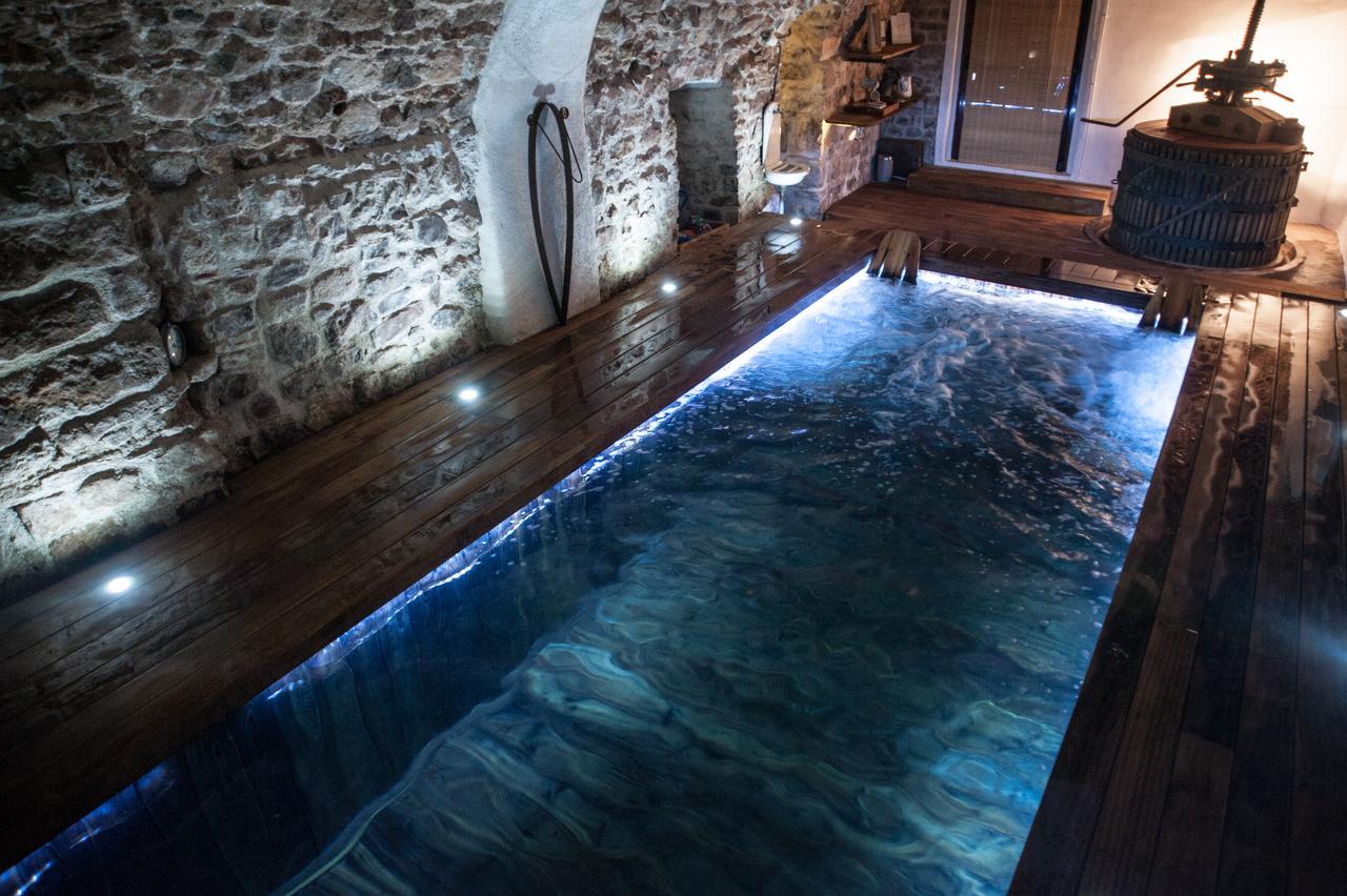 Bed And Breakfast La Grande Lauzade Le Luc Bagian luar foto