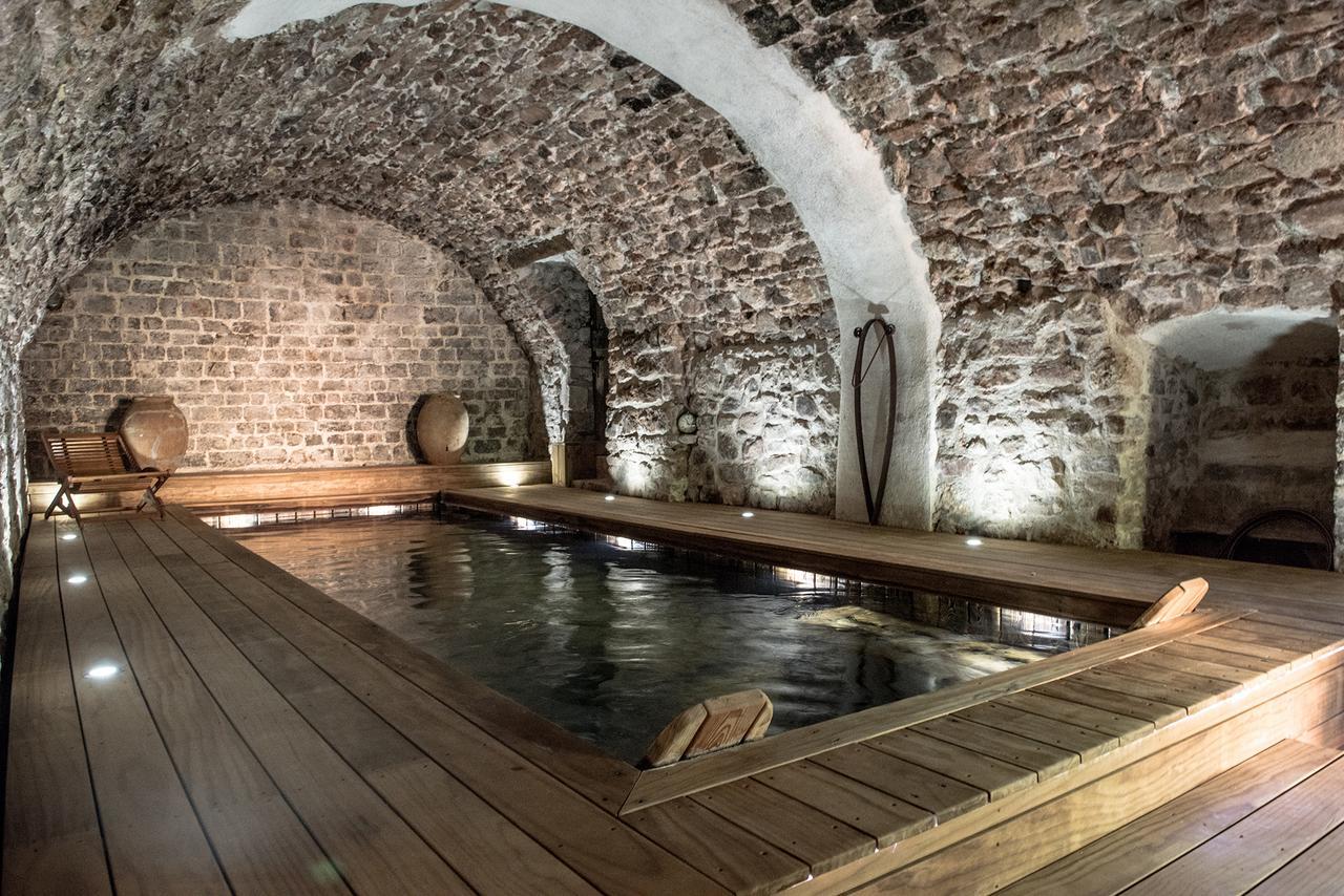 Bed And Breakfast La Grande Lauzade Le Luc Bagian luar foto