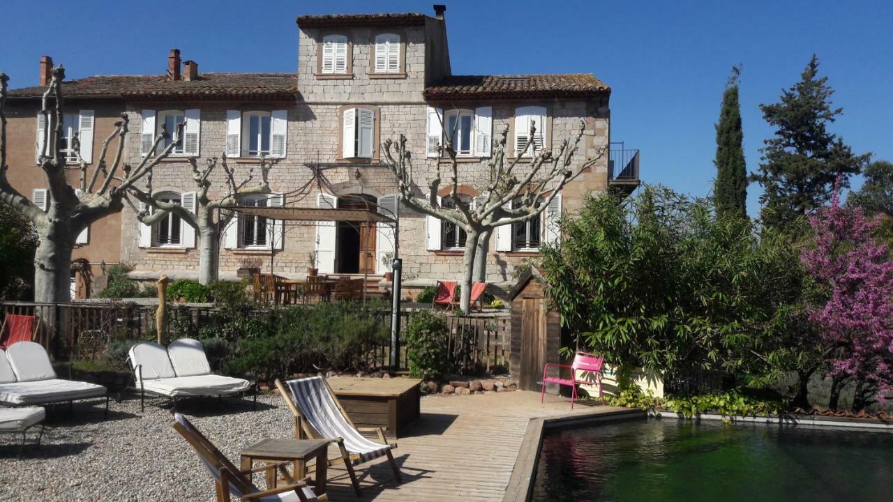 Bed And Breakfast La Grande Lauzade Le Luc Bagian luar foto